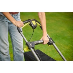 RYOBI - Tondeuse poussée 18V Brushless - Ø coupe 40 cm - ramassage et mulching  - 2 batteries 18V 4,0 Ah & chargeur - RY18LMX4