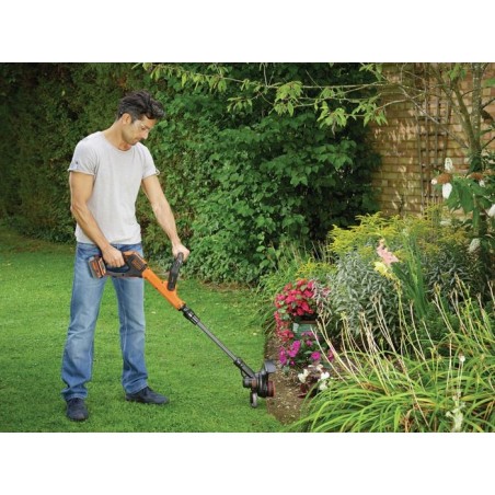 Coupe-bordure sans fil BLACK+DECKER STC1840EPC-QW - 18V - 30 cm