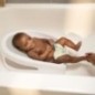 INGENUITY Transat de bain pour Bébé, Confort & Sécurité, Fond souple et antidérapant - Utilisable des la naissance et jusqu INGENUITY Transat de bain pour Bébé, Confort & Sécurité, Fond souple et antidérapant - Utilisable des la naissance et jusqu